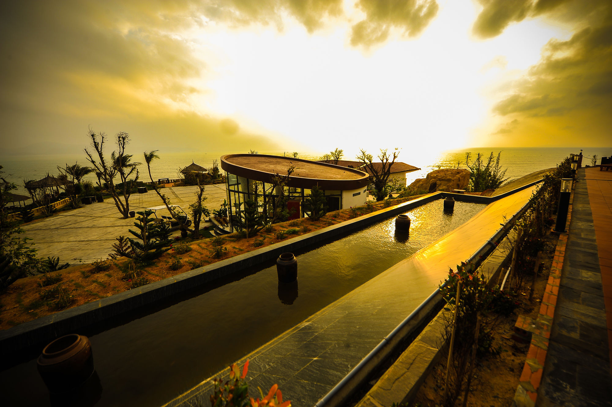 Aurora Villas And Resort Quy Nhon Εξωτερικό φωτογραφία